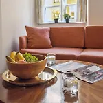 Location - Steps From Tivoli & Nyhavn *