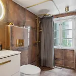 Location - Steps From Tivoli & Nyhavn Apartament