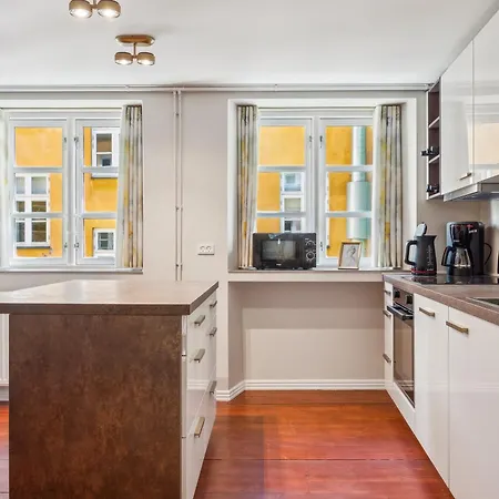 Location - Steps From Tivoli & Nyhavn קופנהגן