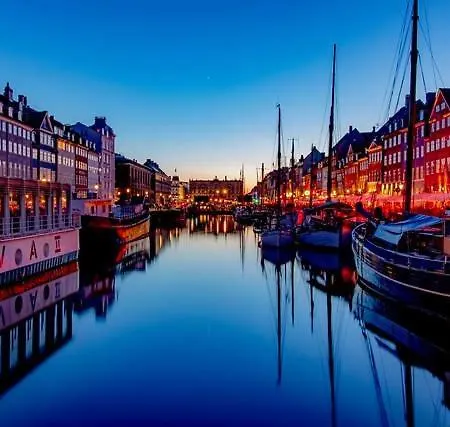 Apartment Location - Steps From Tivoli & Nyhavn