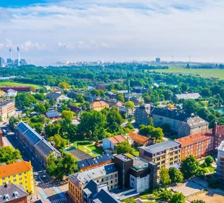 Location - Steps From Tivoli & Nyhavn Copenhaga