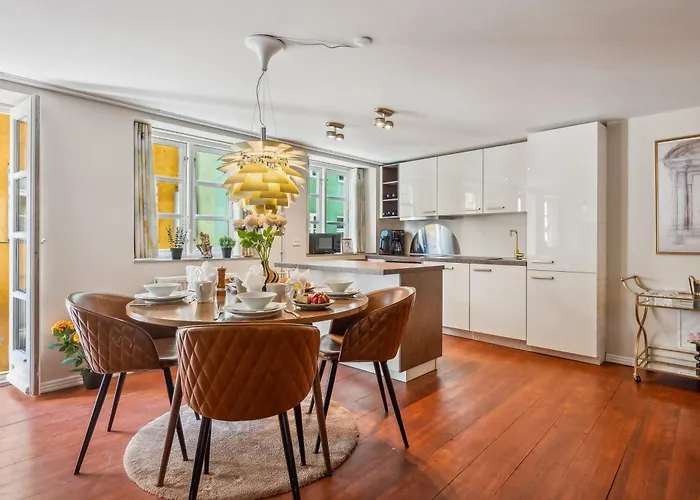 Location - Steps From Tivoli & Nyhavn Kopenhaga